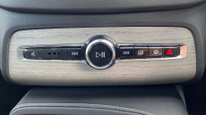 Volvo XC90 2.0 B5P [250] Ultra Dark 5dr AWD Geartronic Petrol Estate